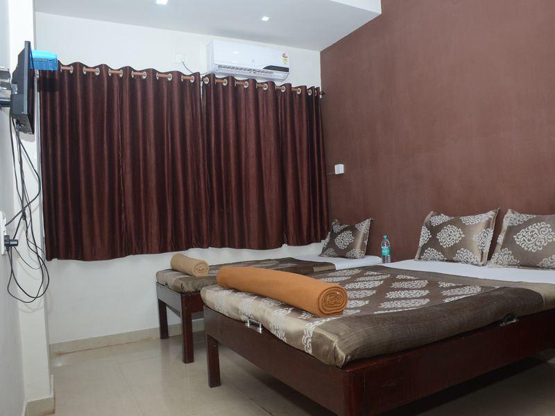 Nilraj Lodge Ratnāgiri 外观 照片